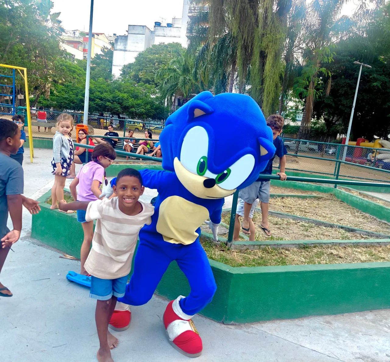 Sonic para Festa & Eventos e Promoção de Loja e Produtos   - Foto 5