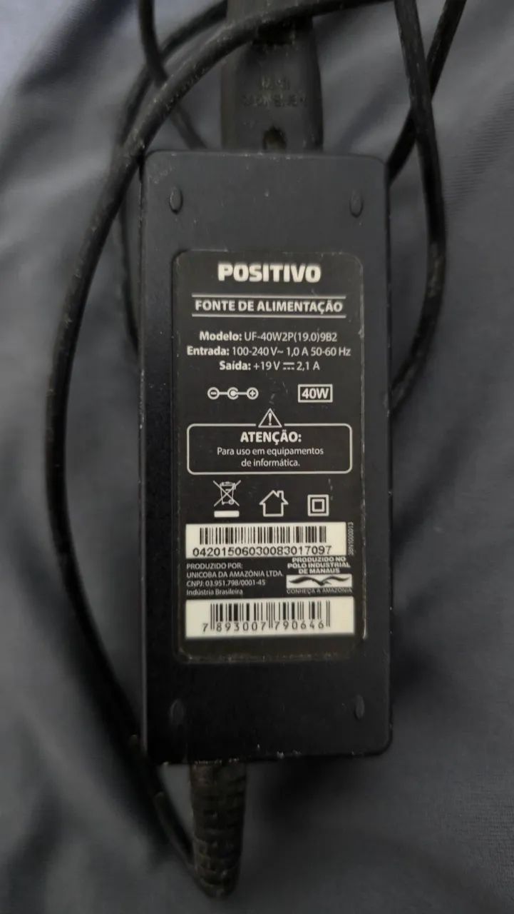 Carregador notebook Positivo