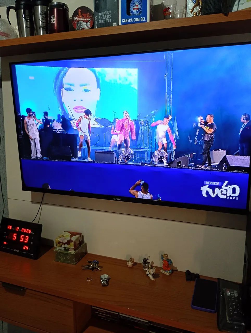 Televisão awa 43 polegadas 