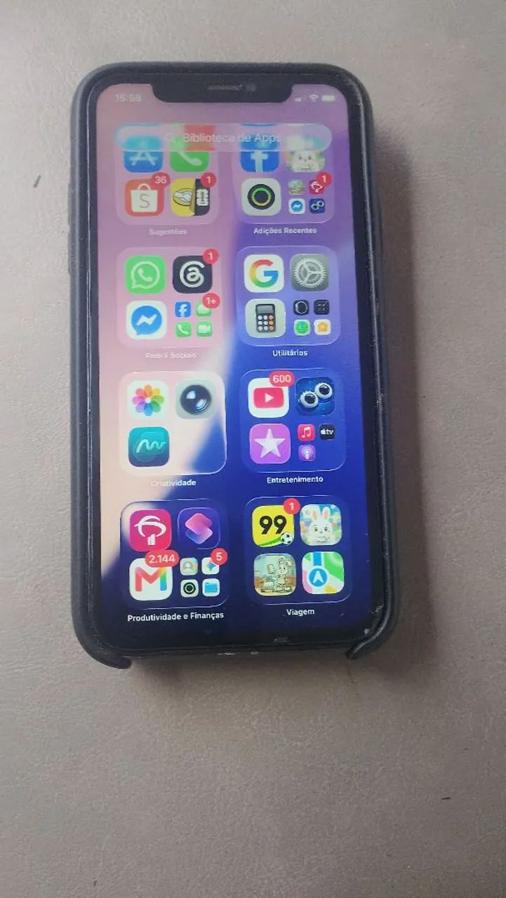 iPhone 11