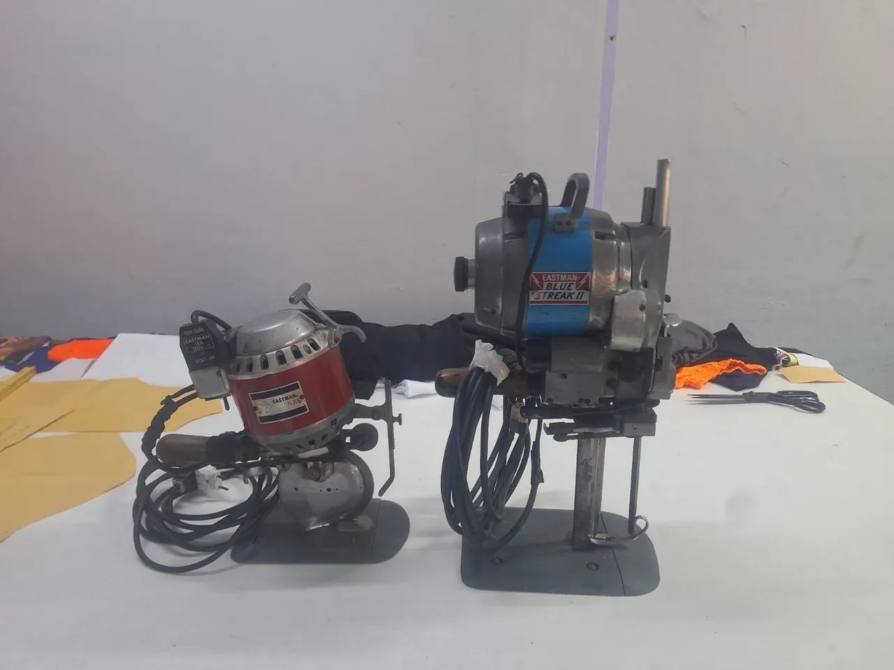 Máquina de corte industrial 