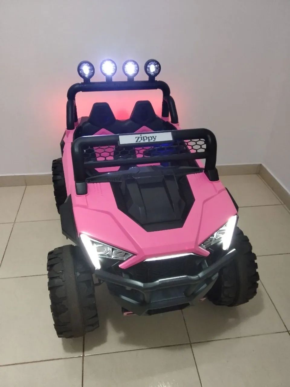 Carro elétrico menina 