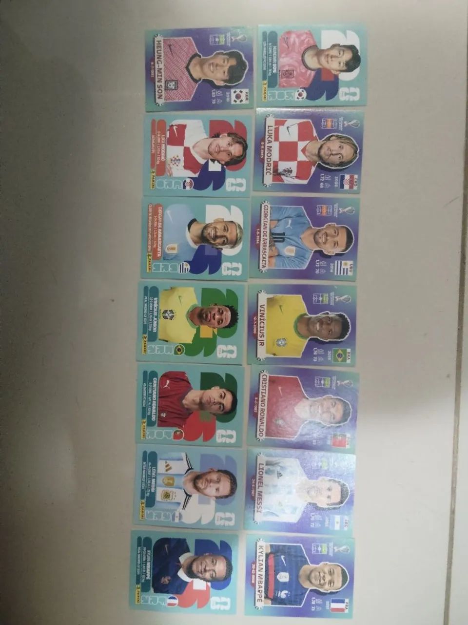 Figurinhas da copa 22 e 26 craques. 