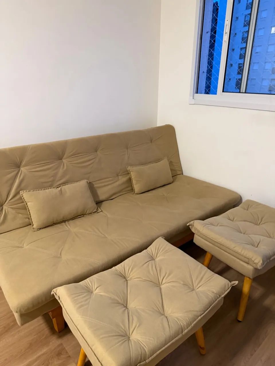 Sofá cama retrátil 