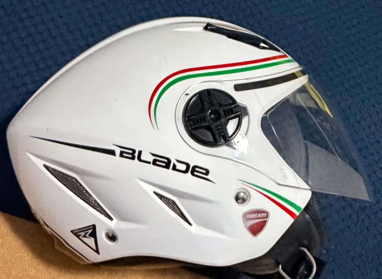 Capacete AGV BLADE  - Foto 4