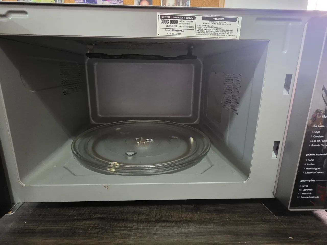 Micro-ondas Brastemp com Grill - Foto 4