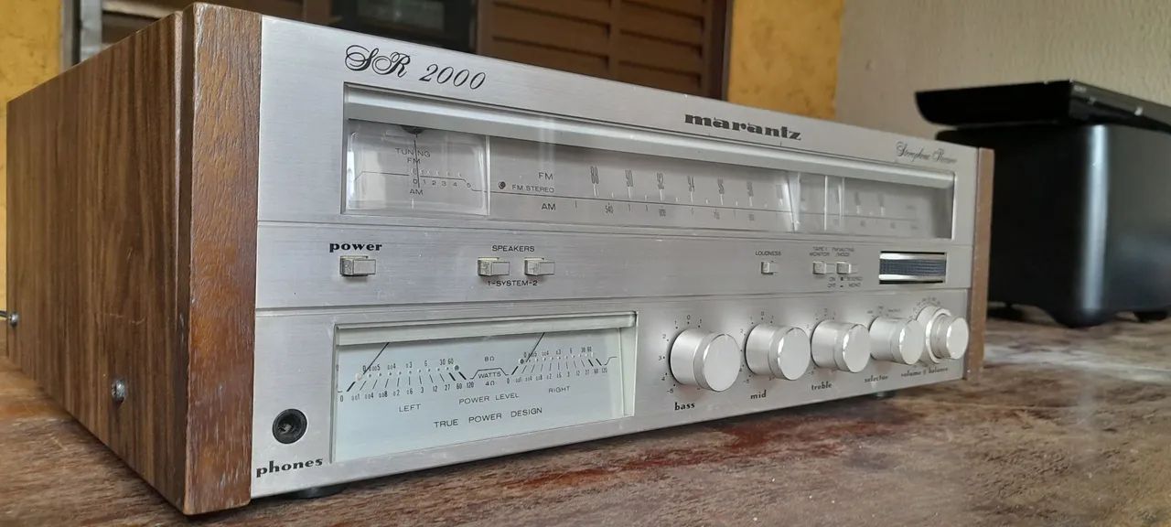 Marantz sr2000