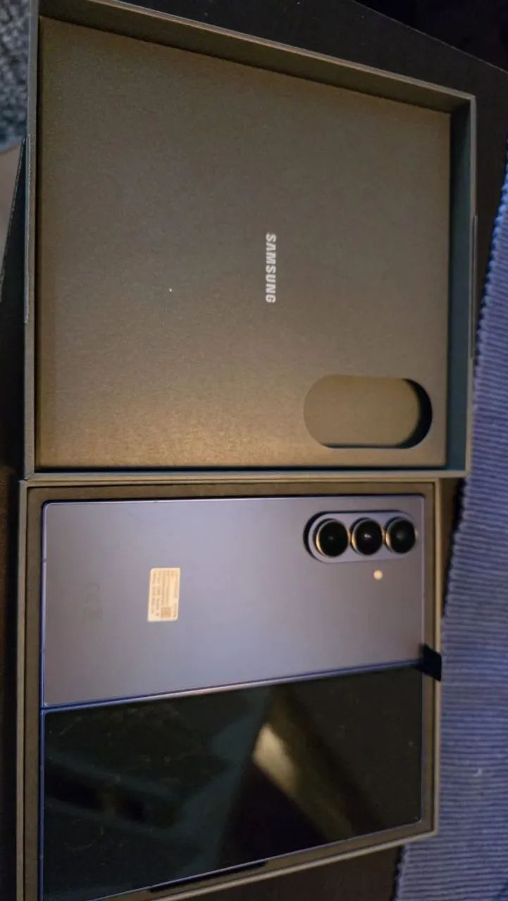 Galaxy ZFold 7