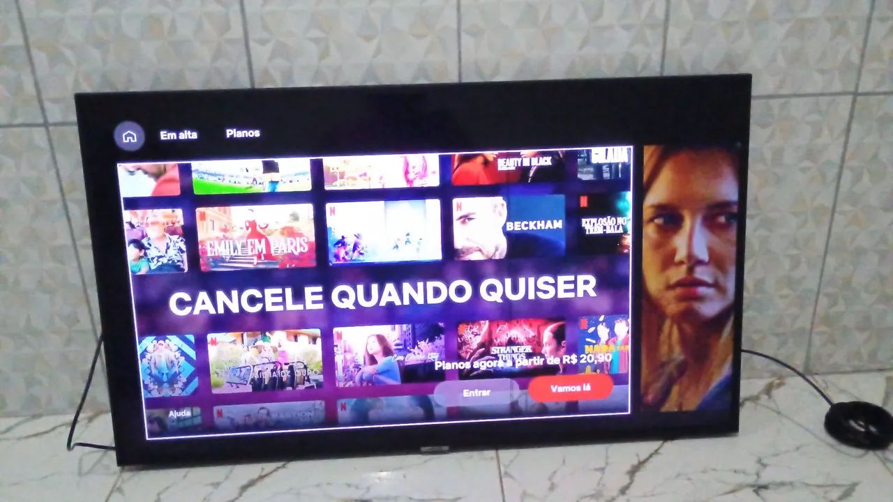 Tv Samsung 43 polegadas smart 4k leia o anúncio  - Foto 4
