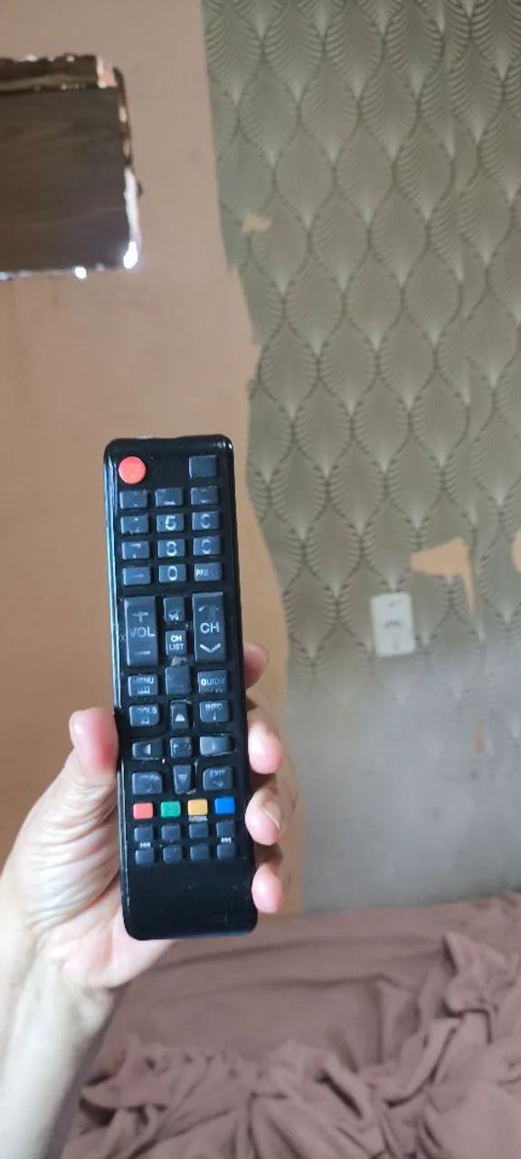 Vende-se essa linda smart tv Samsung 32 polegadas  - Foto 2