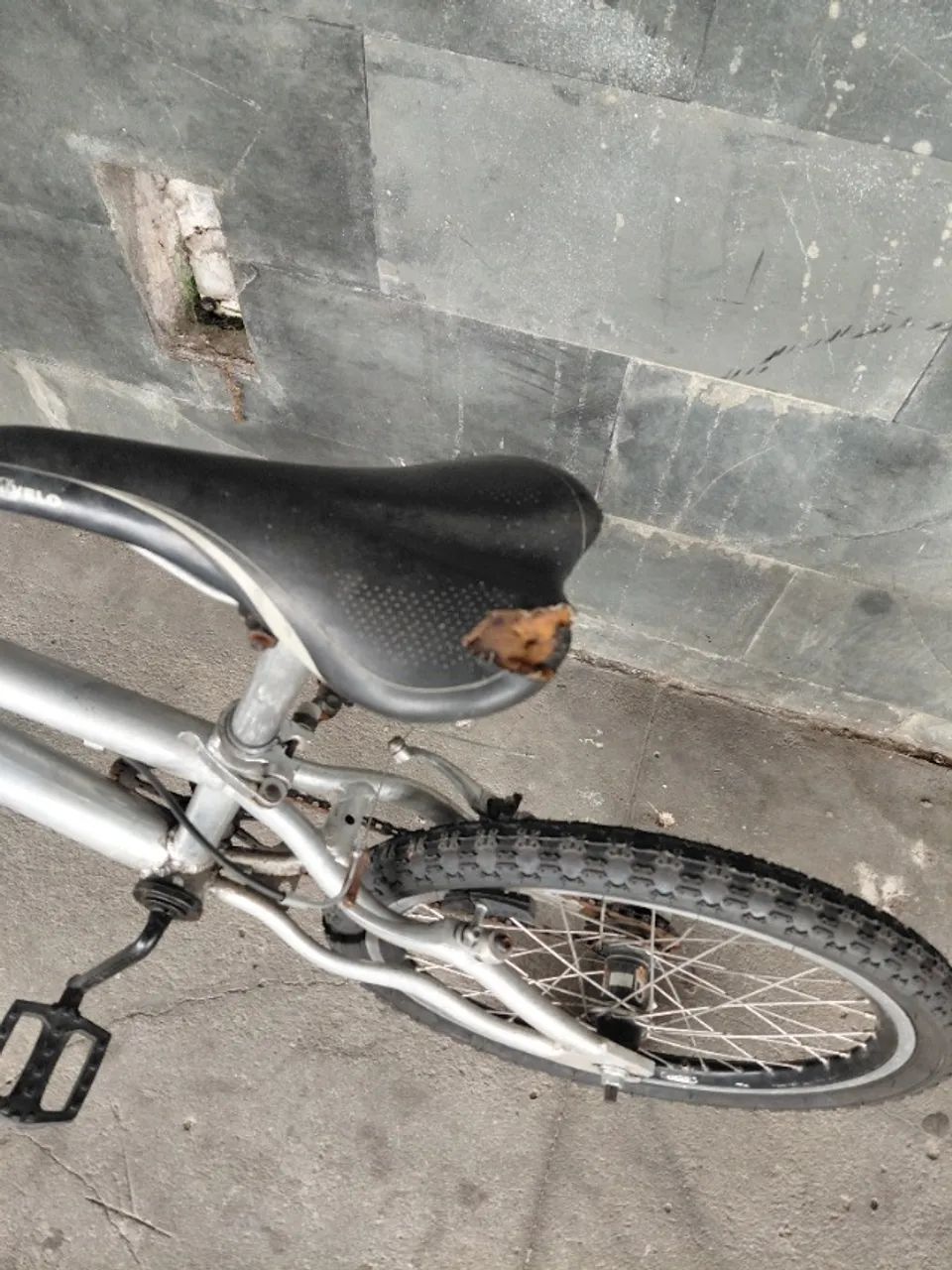Bicicleta Caloi aro  20 - Foto 2