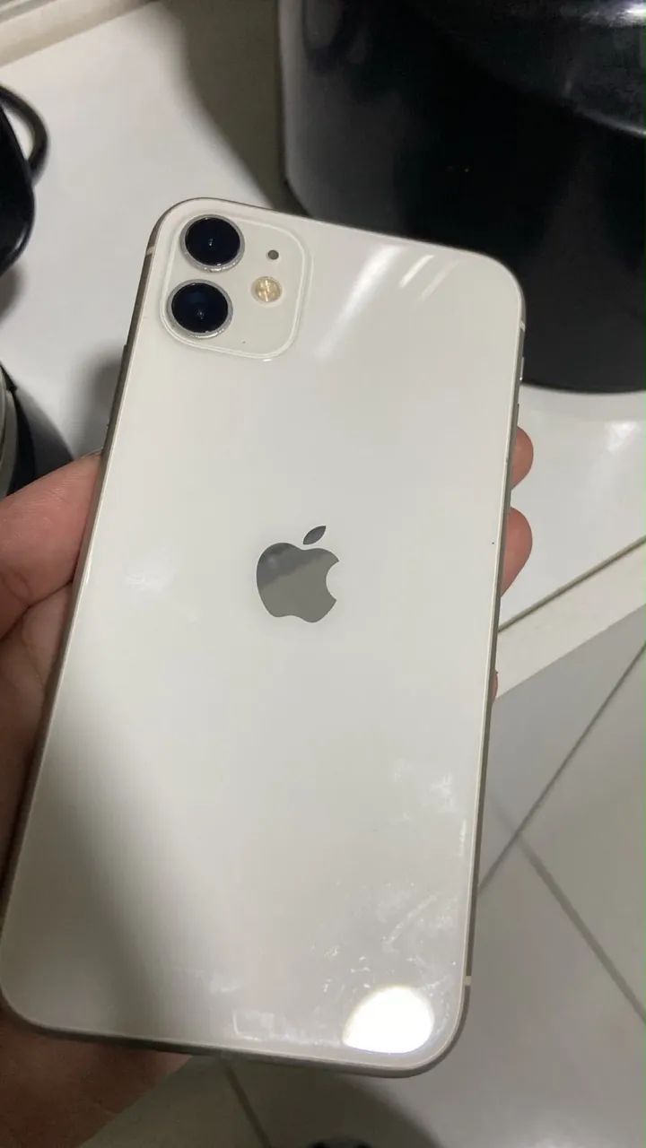 Vende se IPHONE 11 64 GB - Foto 3
