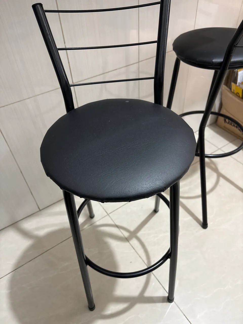 2 banquetas pretas  - Foto 3