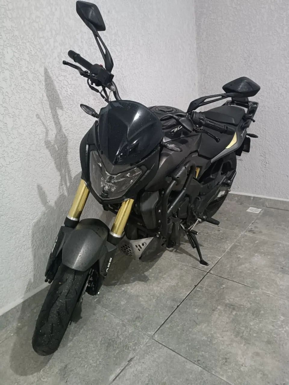Bajaj Dominar 400