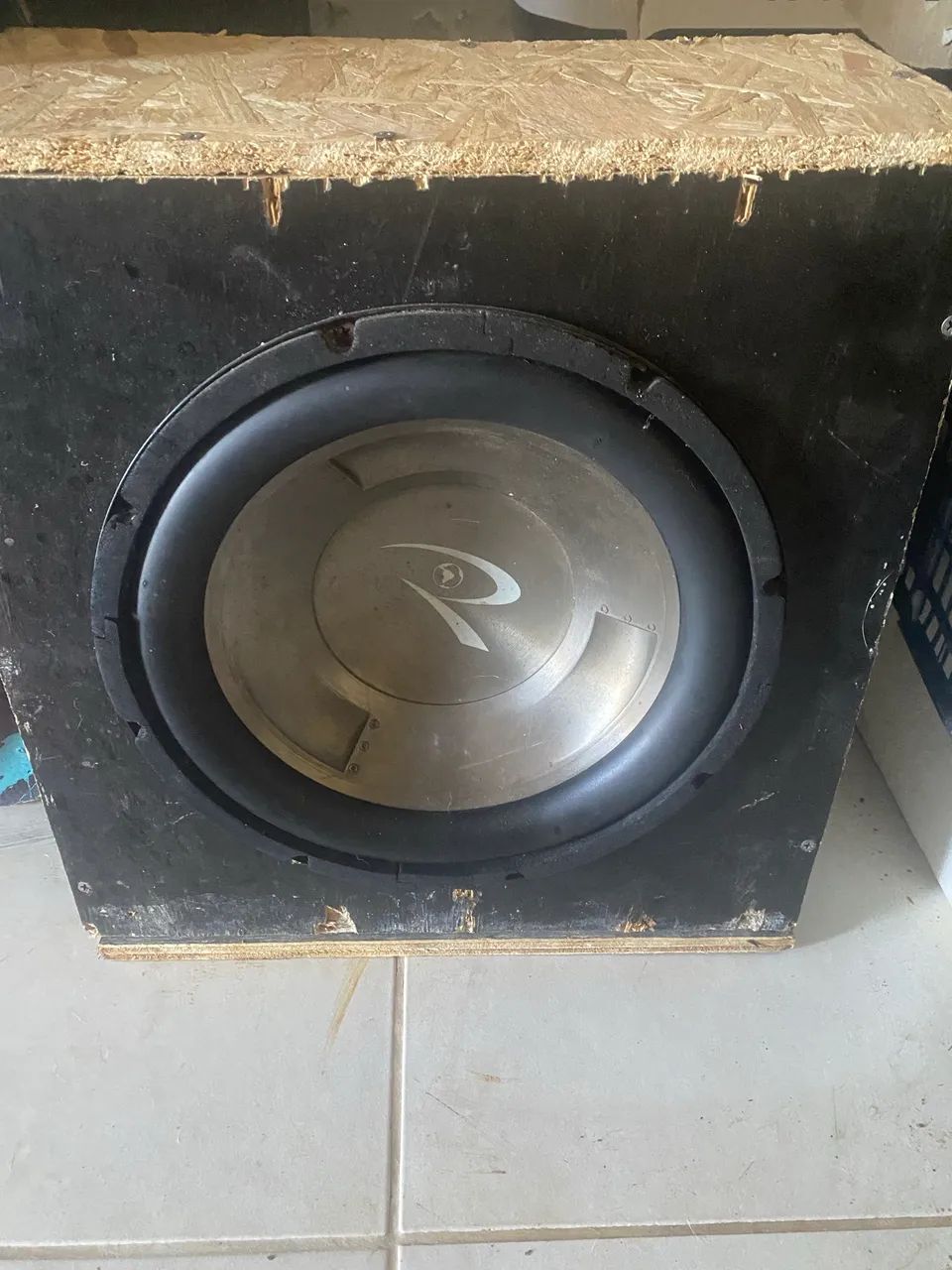Subwoofer 16 polegadas
