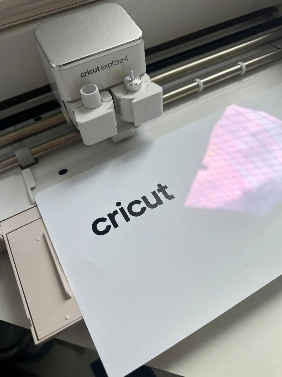 Vendo Máquina de corte Cricut Explore 4  - Foto 3