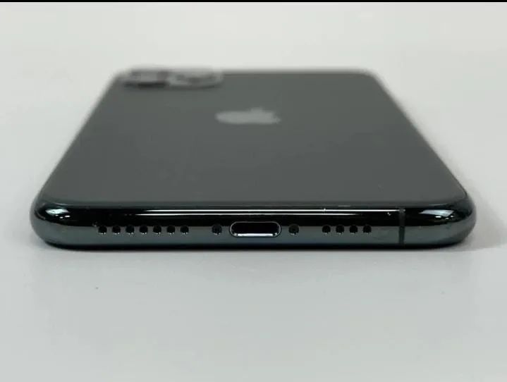 Apple iPhone 11 Pro Max 64GB  Midnight Green