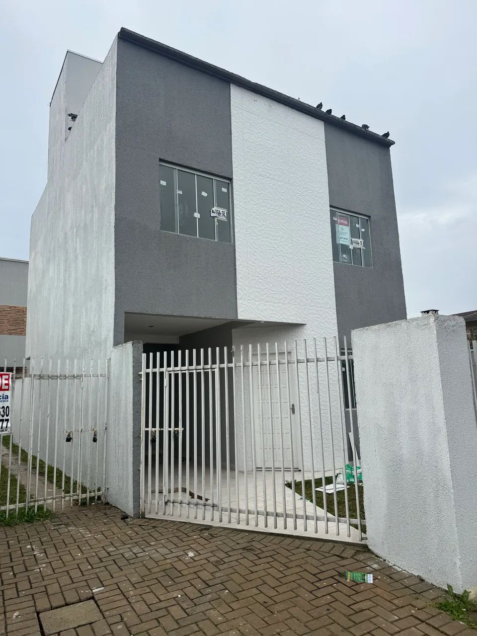 ALUGO 2 SOBRADO NOVO COM SUITE 