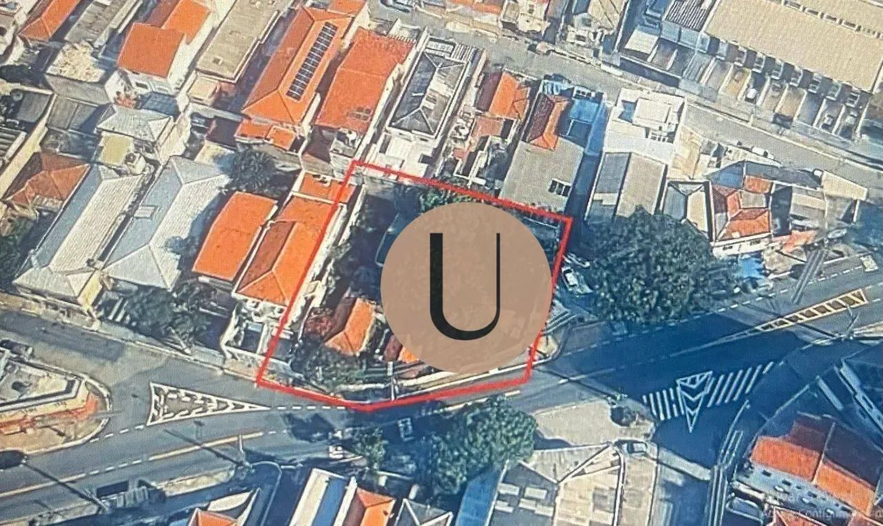 Terreno a venda com 750m2.