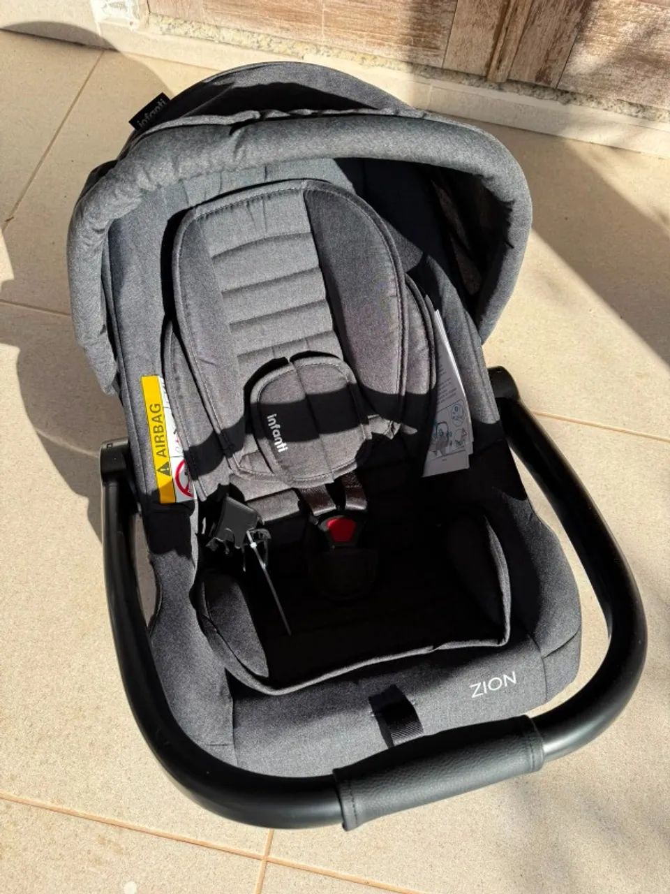  Bebê Conforto Zion + Base isofix  - Foto 2