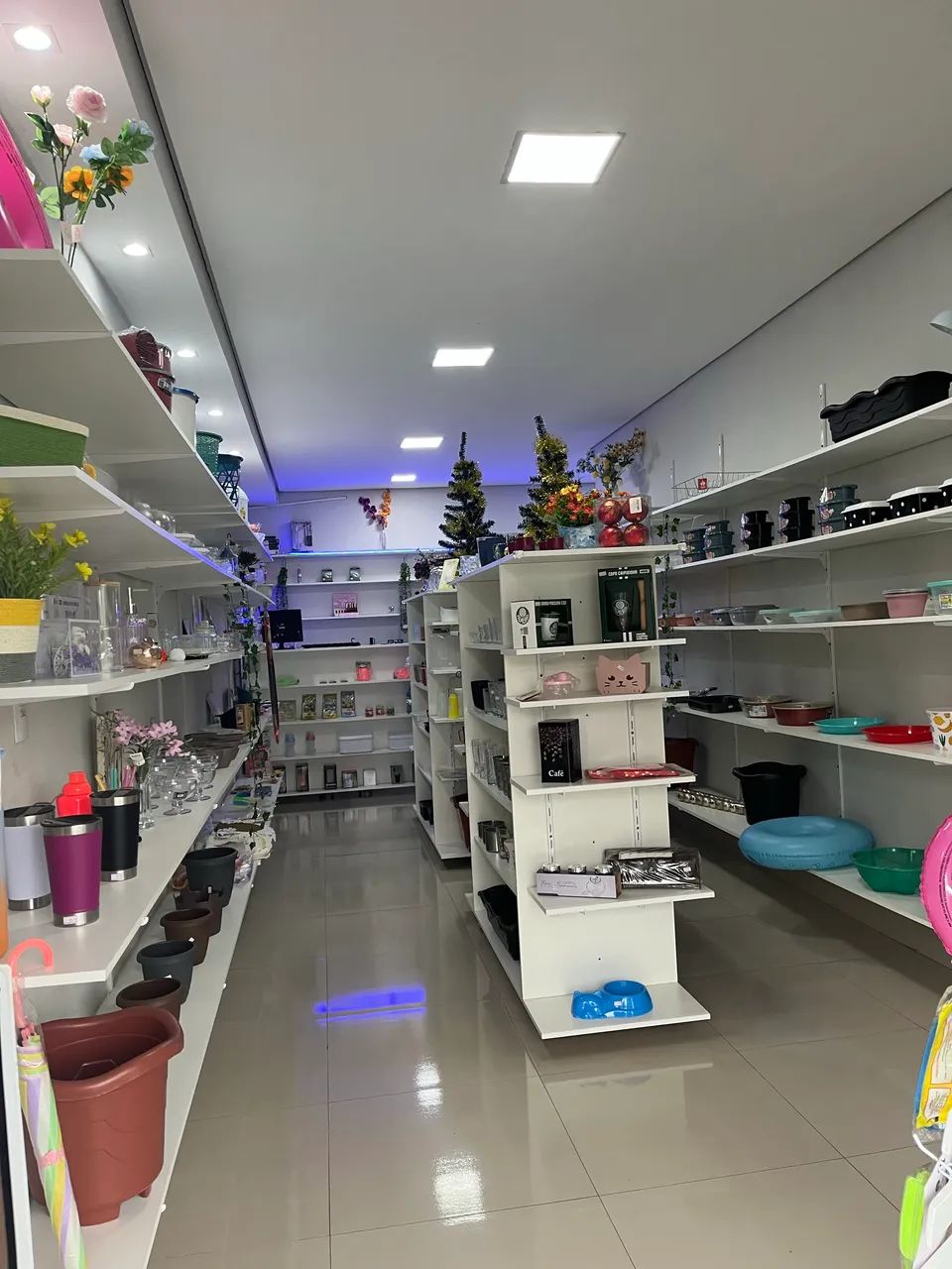 Móveis para comércio