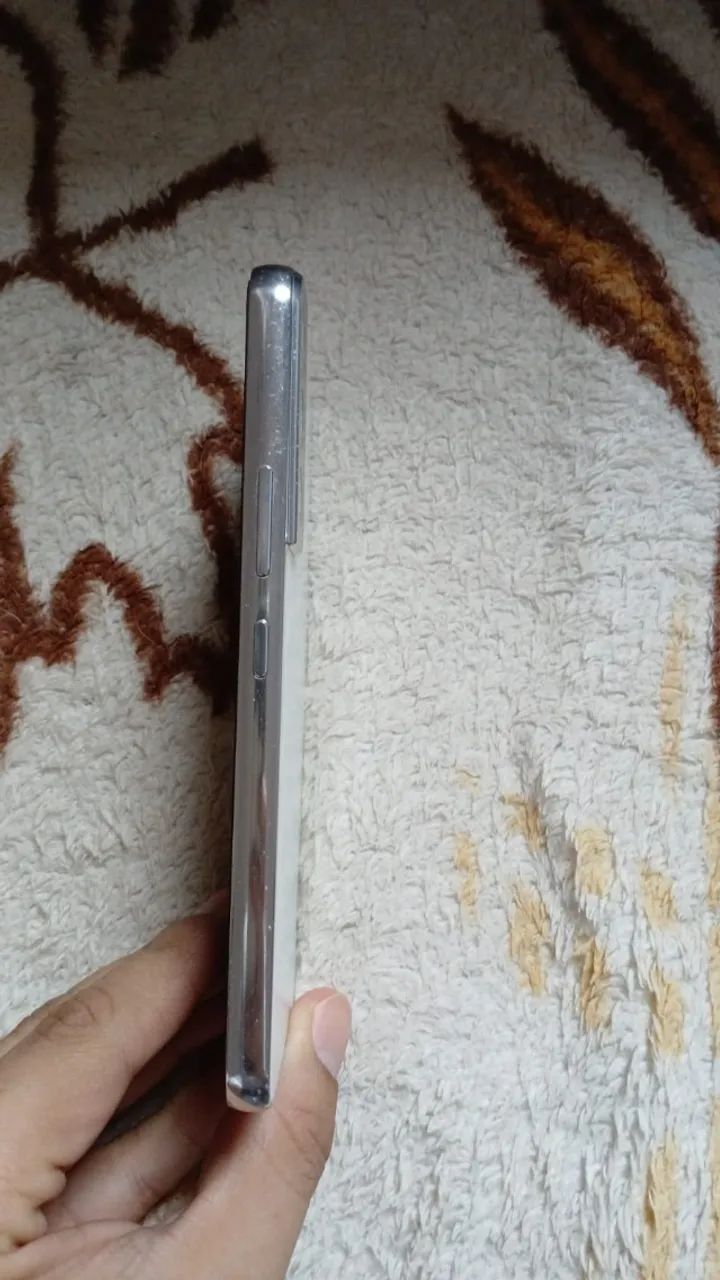 Samsung S22 - Foto 3