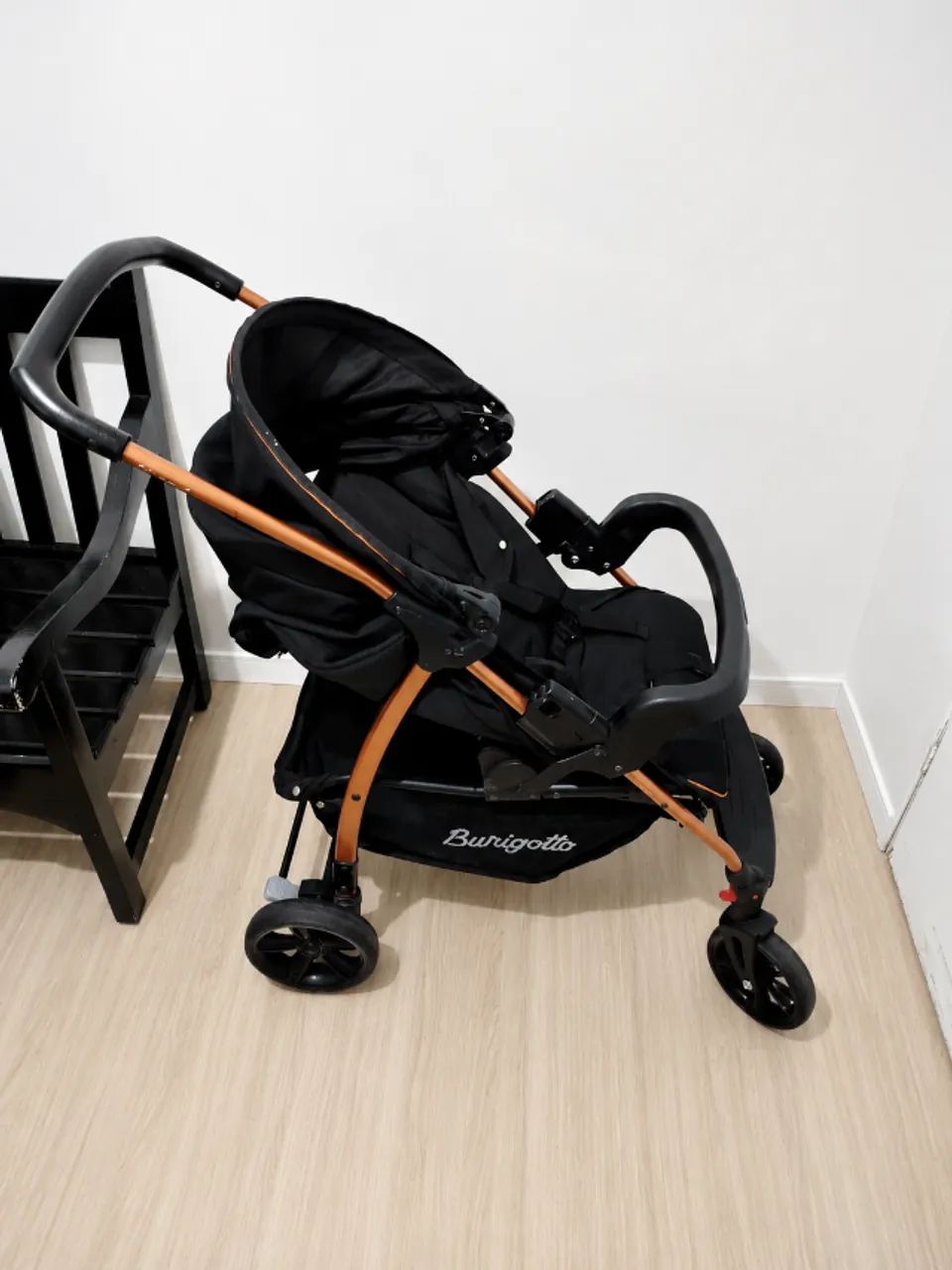 ? Kit Burigotto - Carrinho + Bebê Conforto + Base - Foto 4