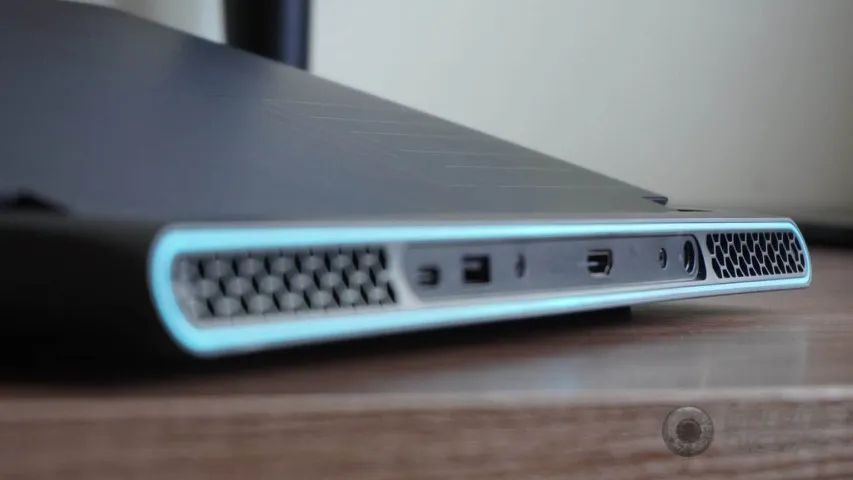 Notbook AlienWare M15 R7  - Foto 2