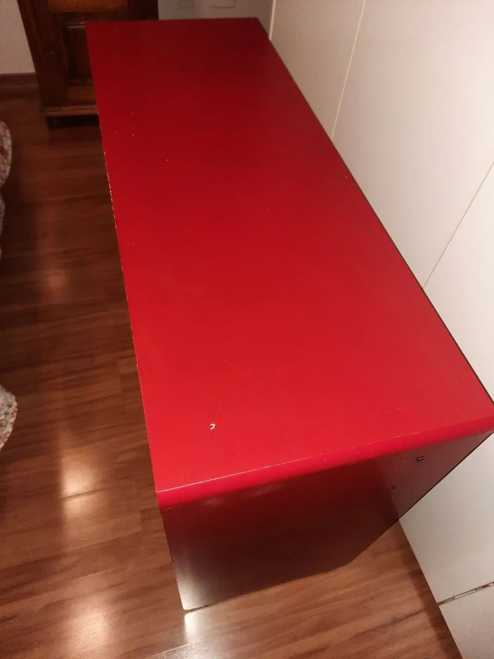 Escrivaninha de cor vermelha  - Foto 2