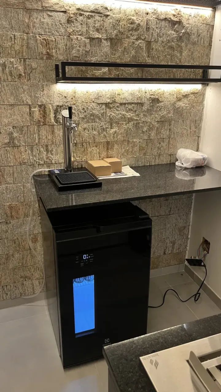 Frigobar Cervejeira Eletrolux