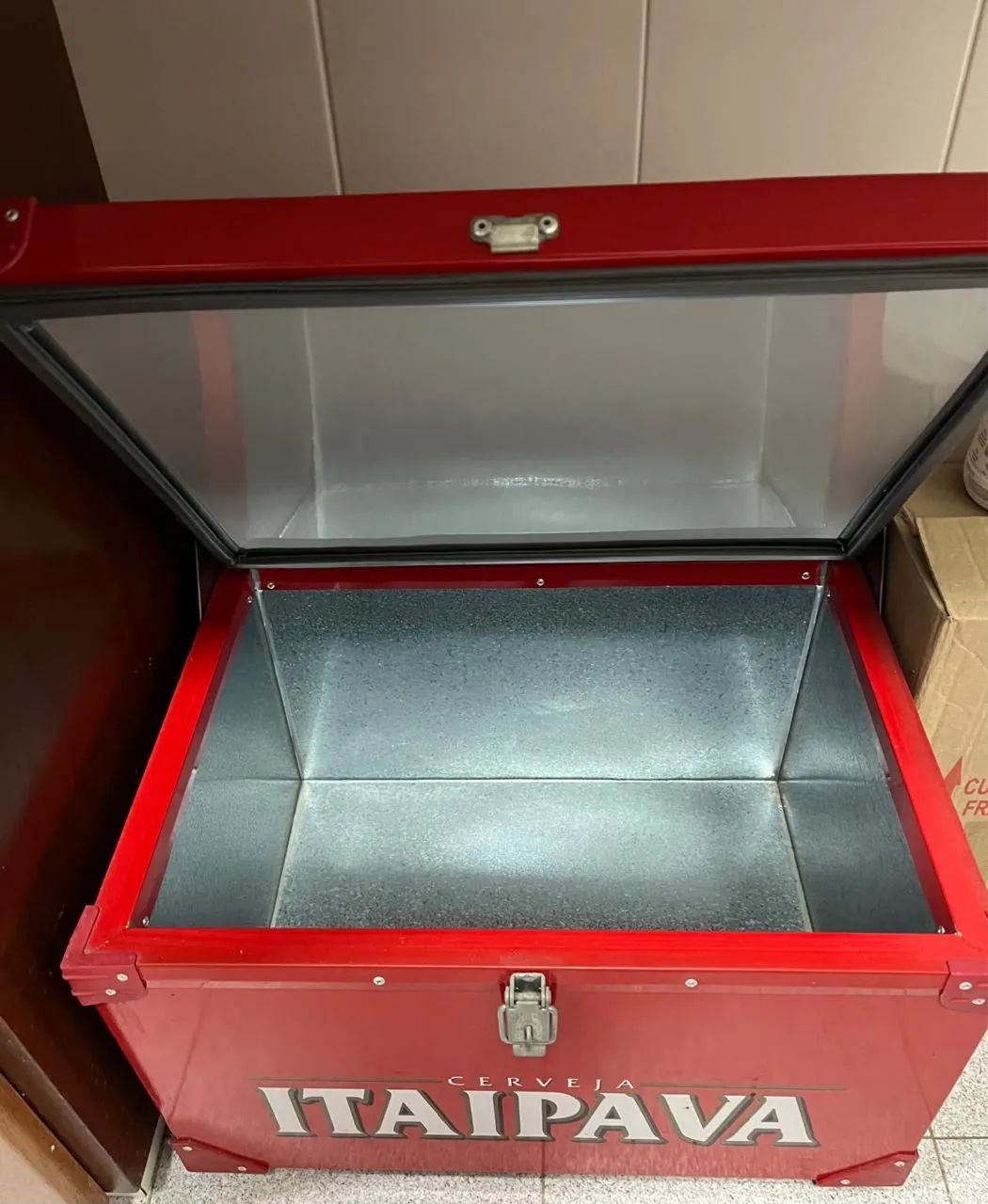 Caixa térmica 50 litros - Foto 5