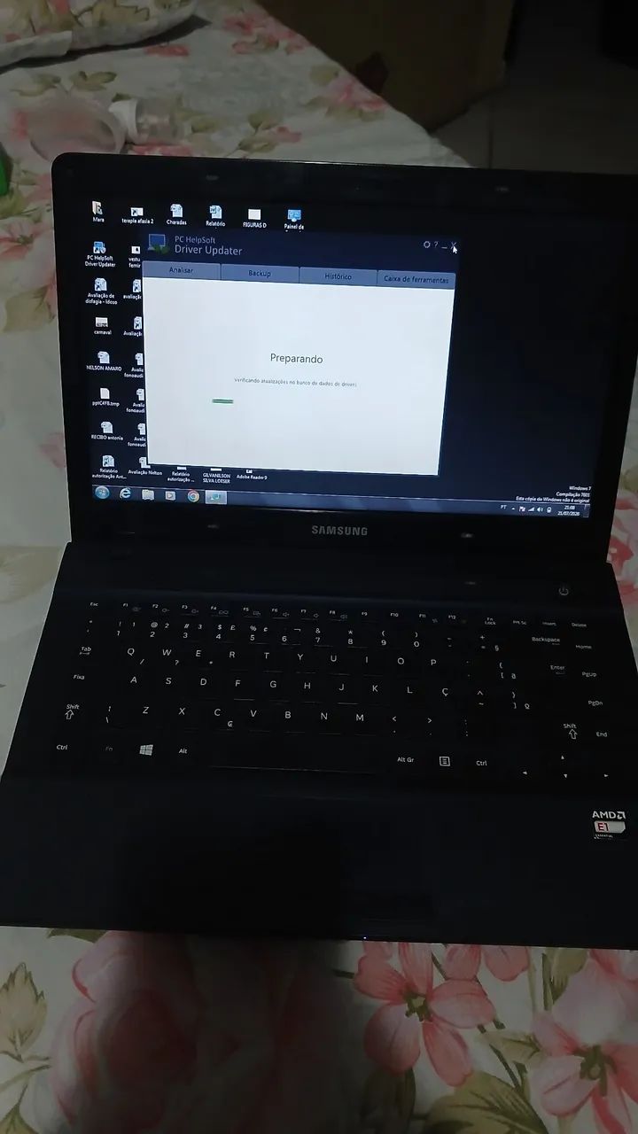 Notebook Samsung AMD E1 - 1500, 4GB, ssd de 320gb, Windows 7