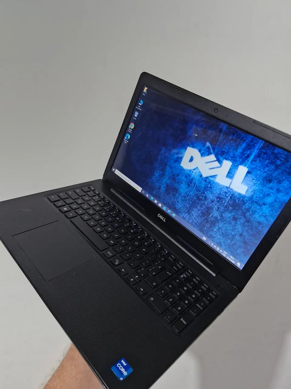 Dell i7 8th 16gb Ati Radeon RX500 nvme 256gb + 1TB HD Tela 15