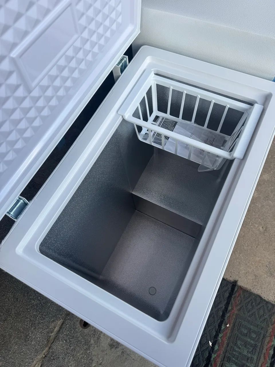 Freezer horizontal Agratto 90 Litros (NOVO) - Foto 4
