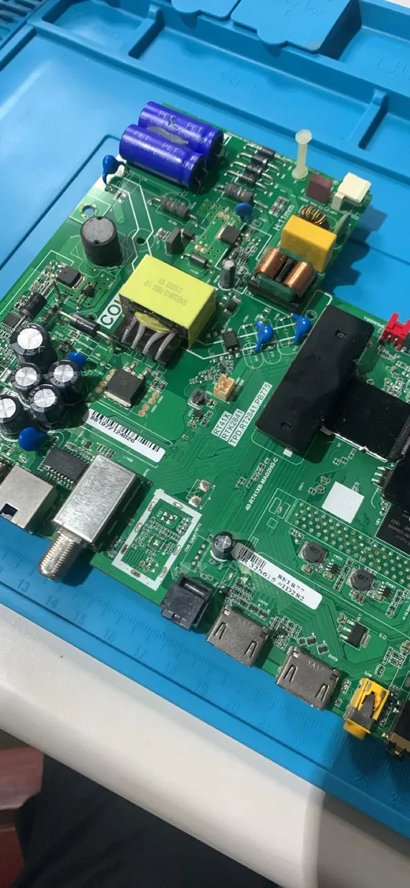 Placa de televisão TCL 32 polegadas  - Foto 2
