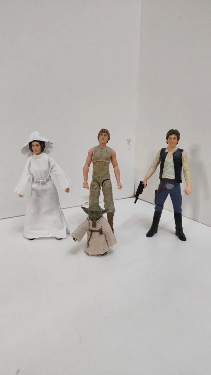 STAR WARS-LUKE SKY & YODA, PRINCESA E HAN SOLO