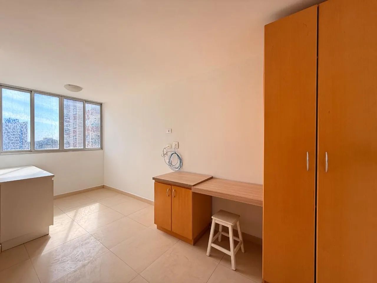 Apartamento para alugar em Maringá, Zona 07, com 1 quarto, com 18.4 m², Royal Suite - Foto 3