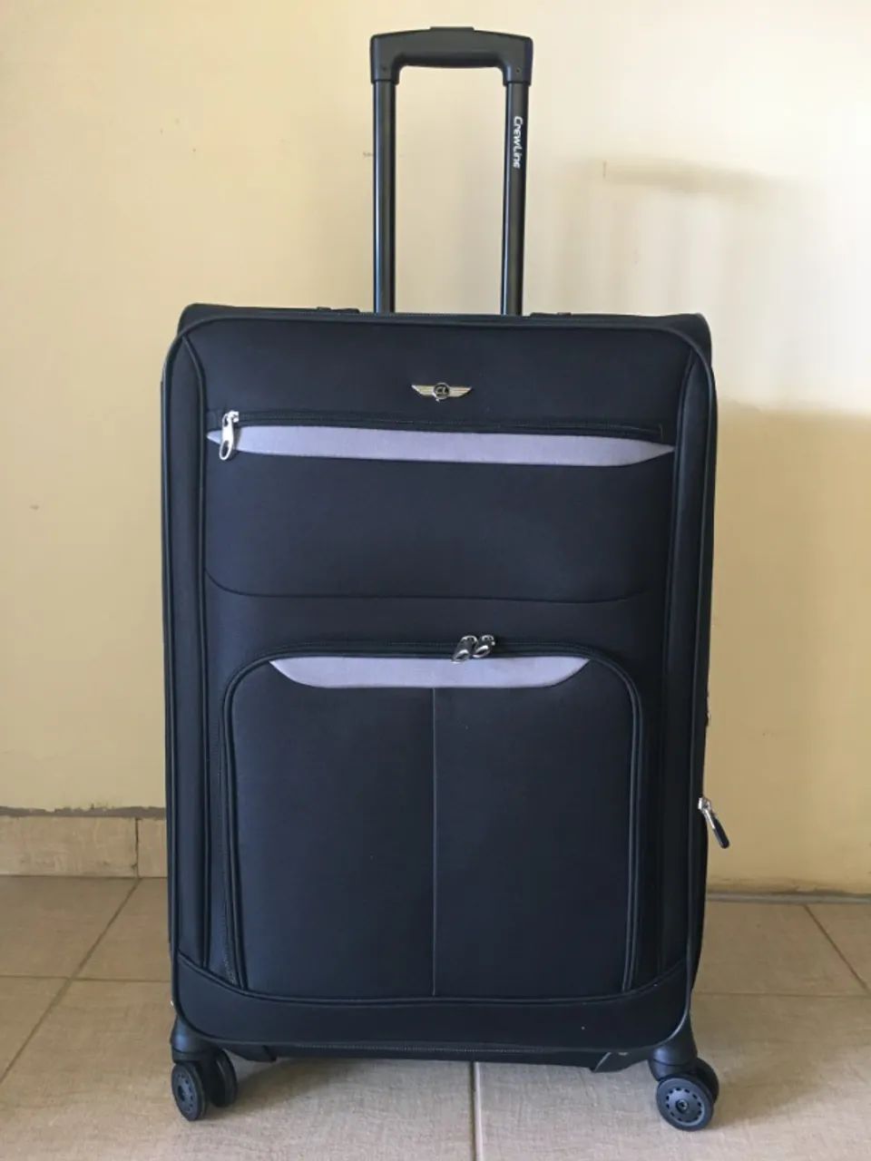 Mala de viagem marca CrewLine 