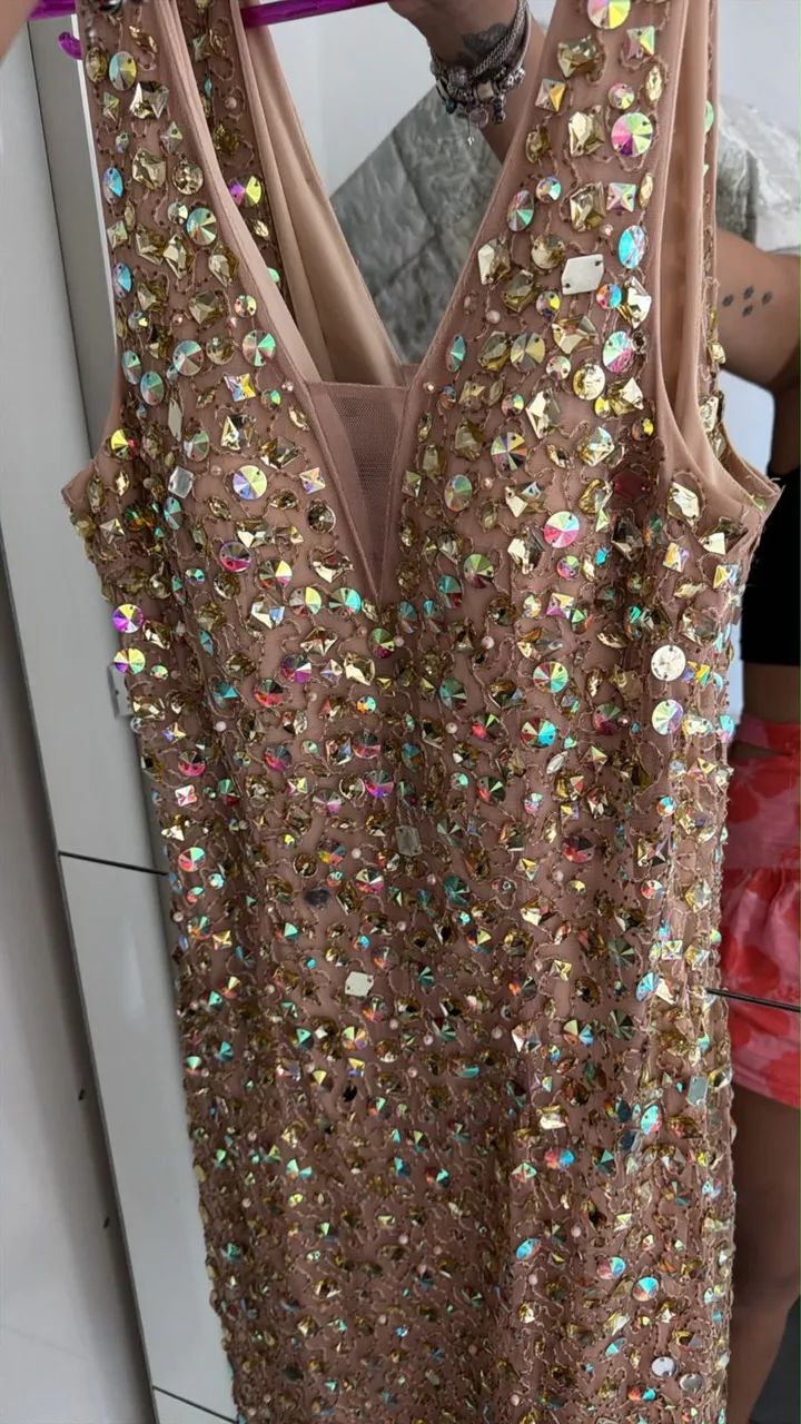 Vestido em pedra 