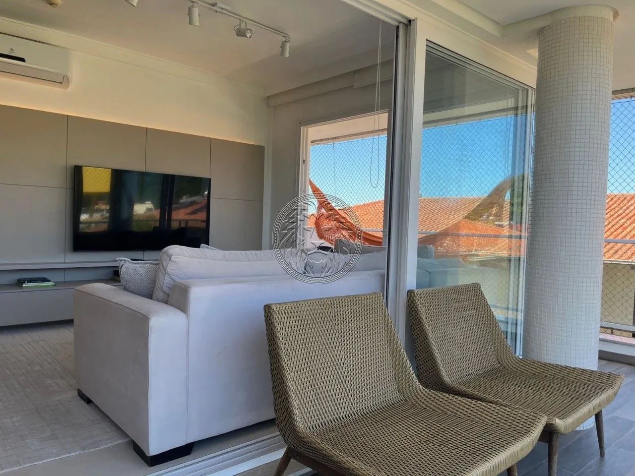 Apartamento de 3 Dormitórios Frente Mar no Morro das Pedras - Foto 4
