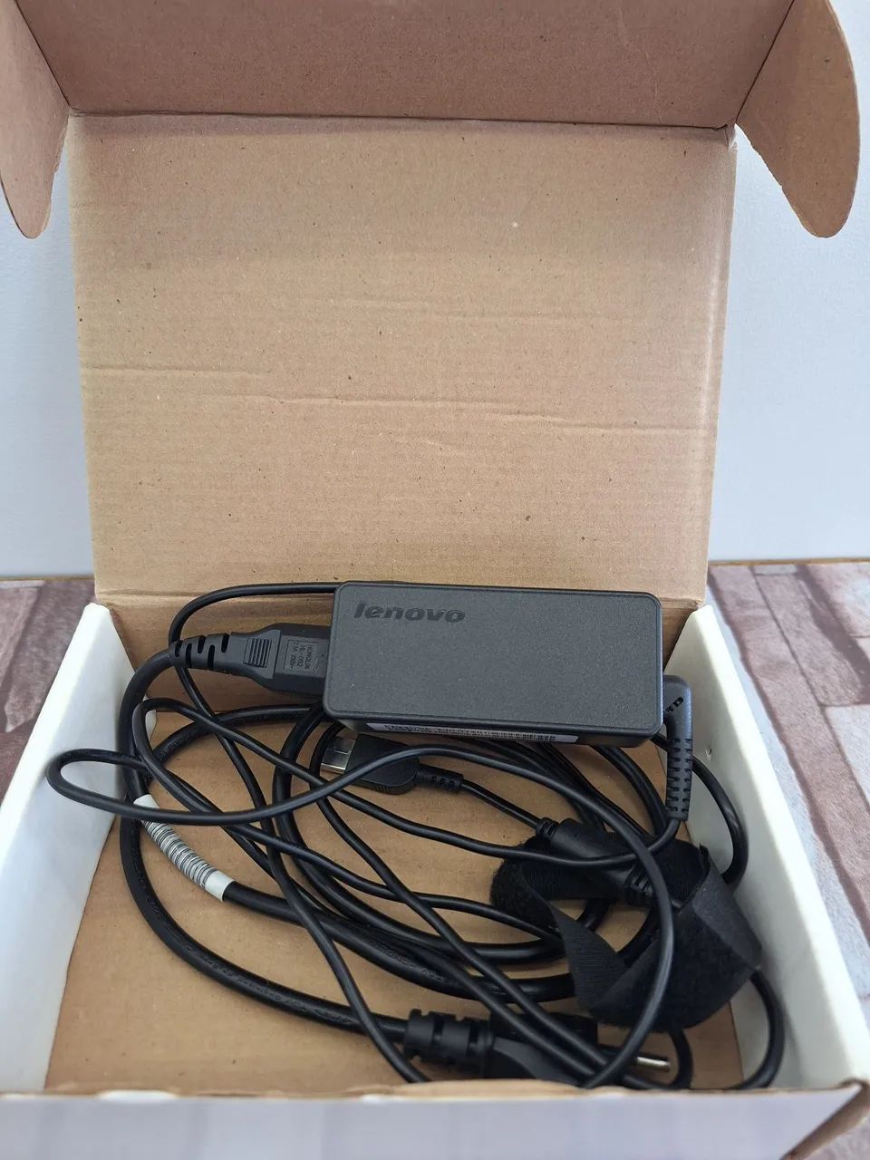 Fonte para notebook Lenovo