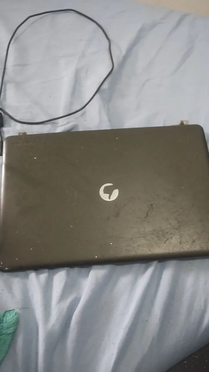 Vende-se notebook, pra retirada de peças ou uso  - Foto 3