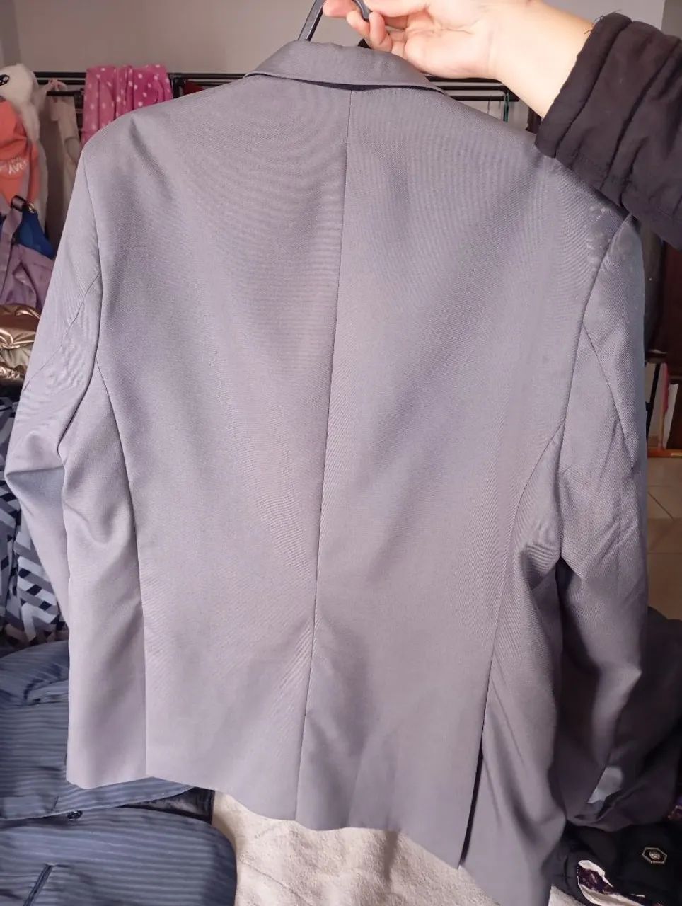 Vendo 2 blazers Tam 52 - Foto 4