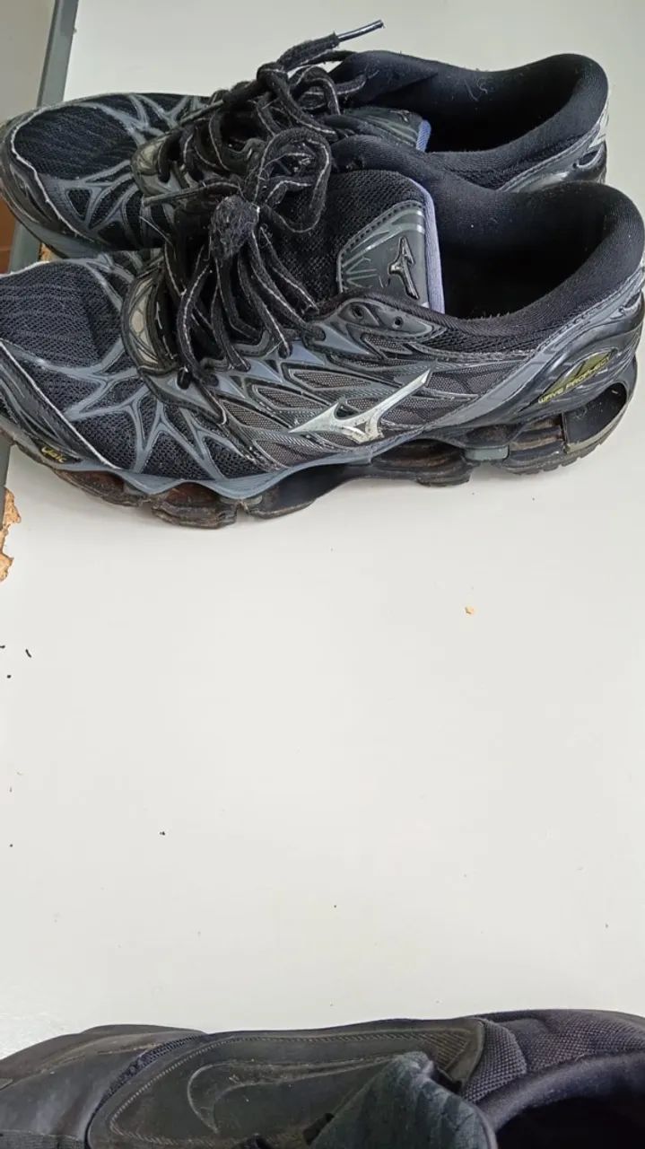 Mizuno Wave Prophecy 7 - tamanho 43,5