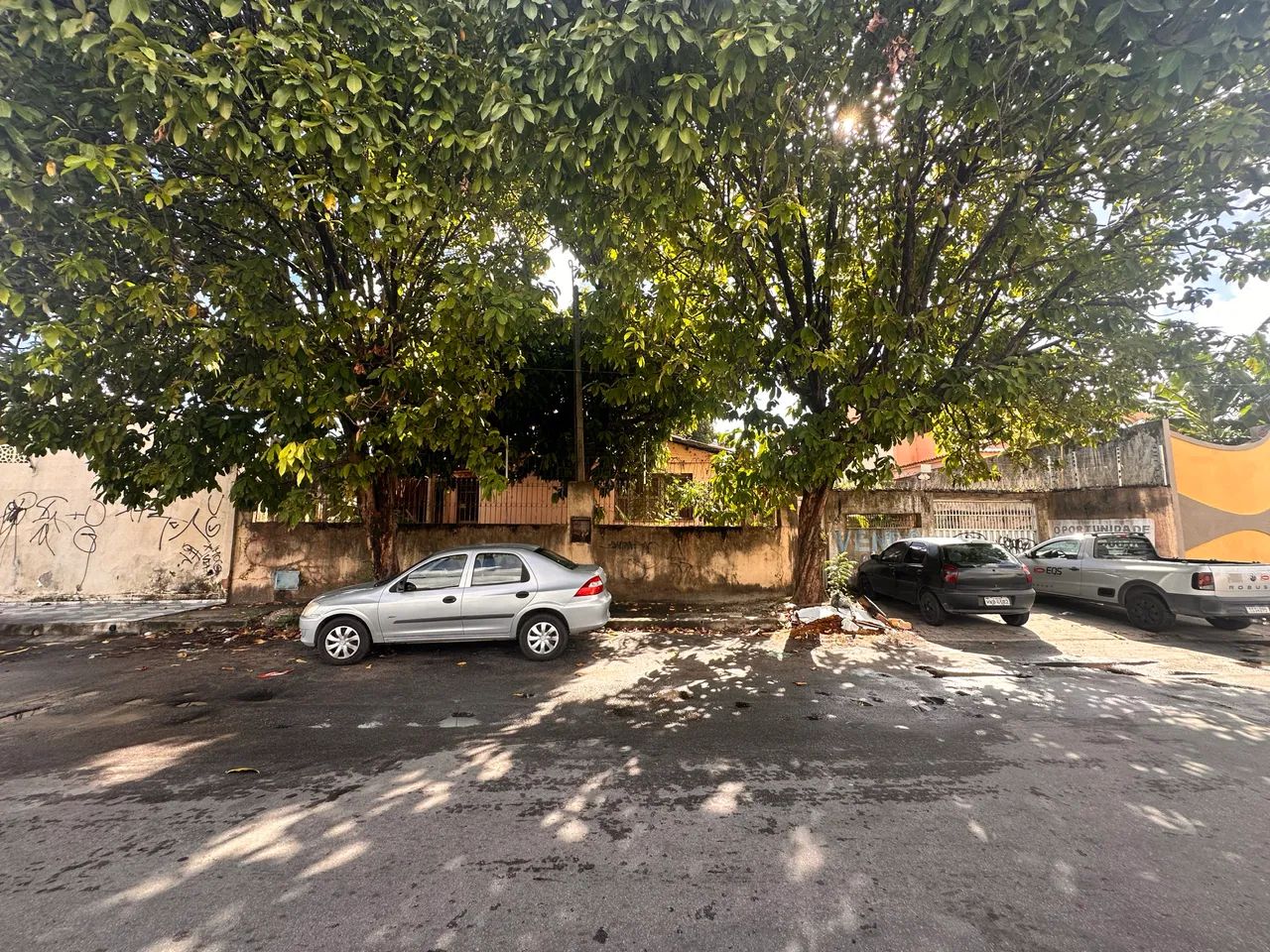 TERRENO NA CIDADE DOS FUNCIONÁRIOS 800 m2  - Foto 4