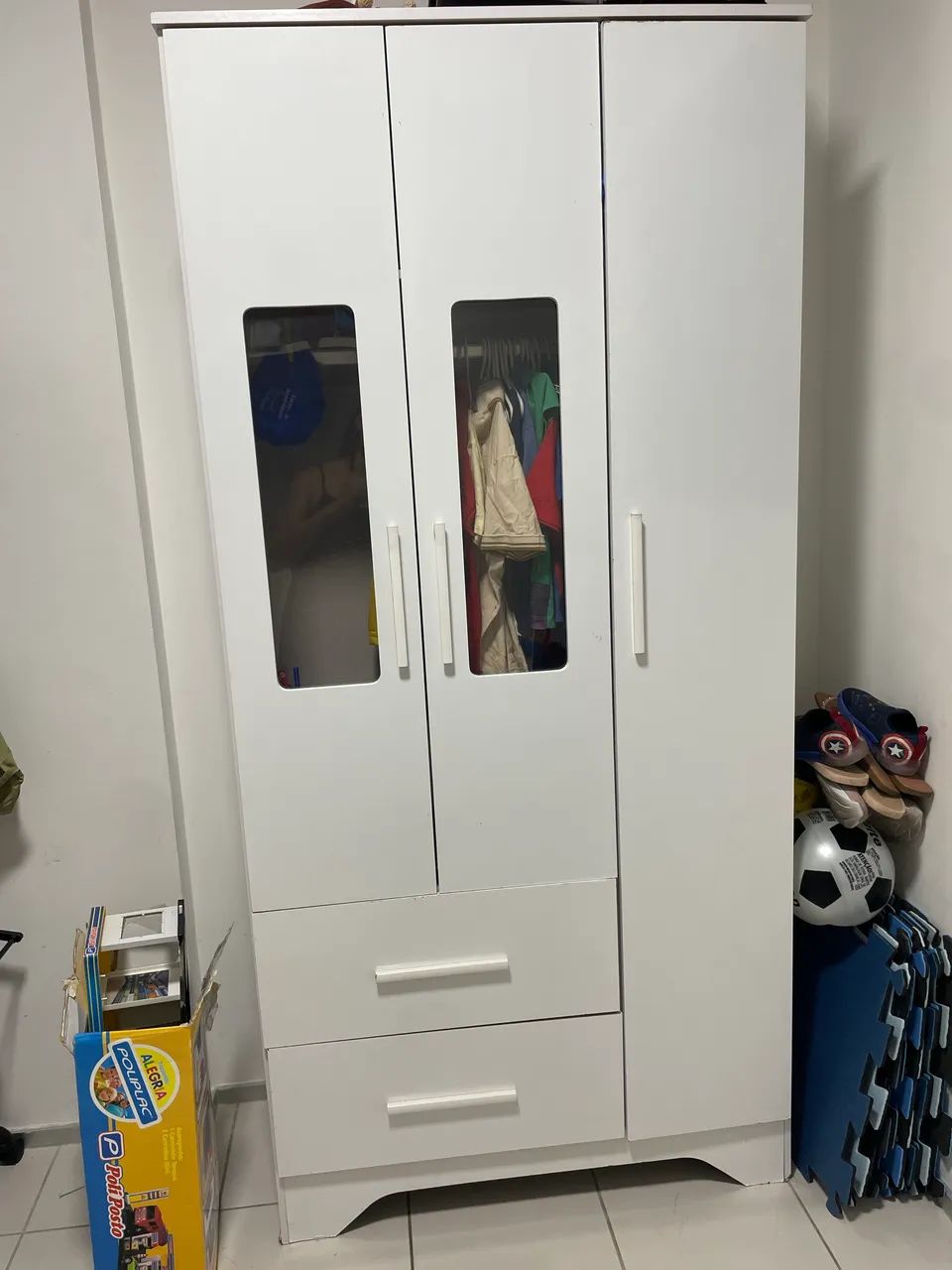 Guarda roupa infantil 
