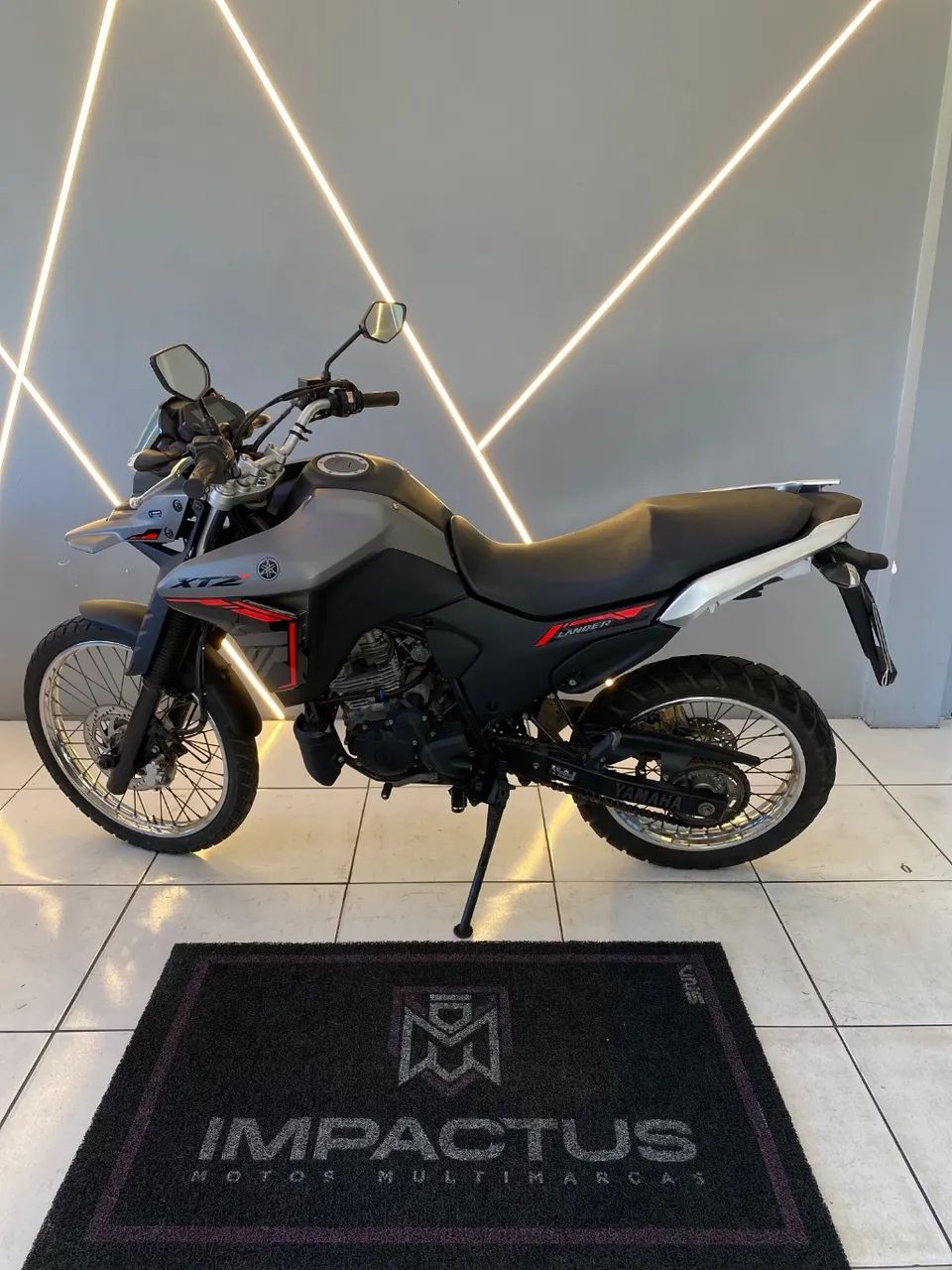 YAMAHA XTZ 250 LANDER 2025 - Foto 5