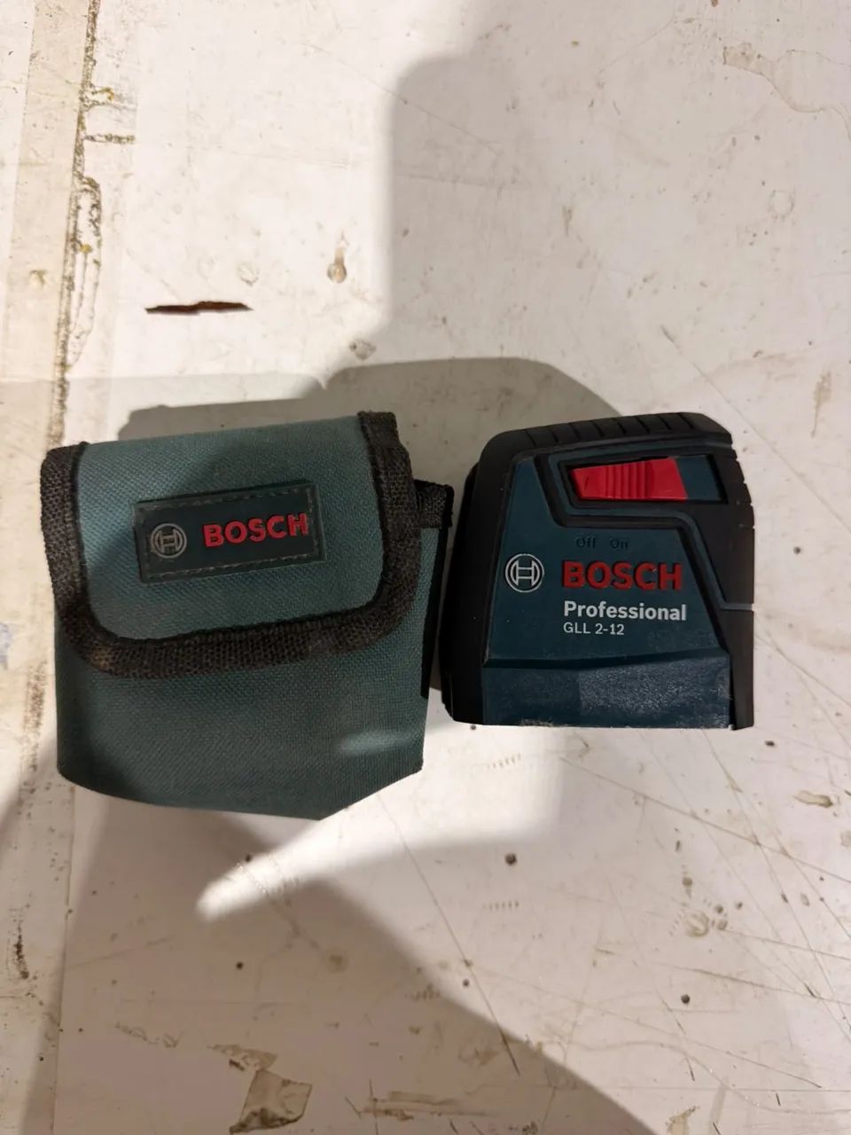 nível a laser bosch 