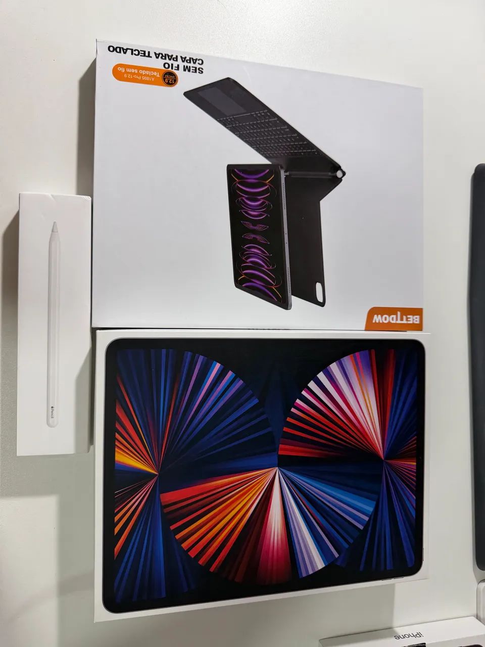 iPad Pro 12.9 + Apple Pencil + Teclado Bluetooth - Tablets e E