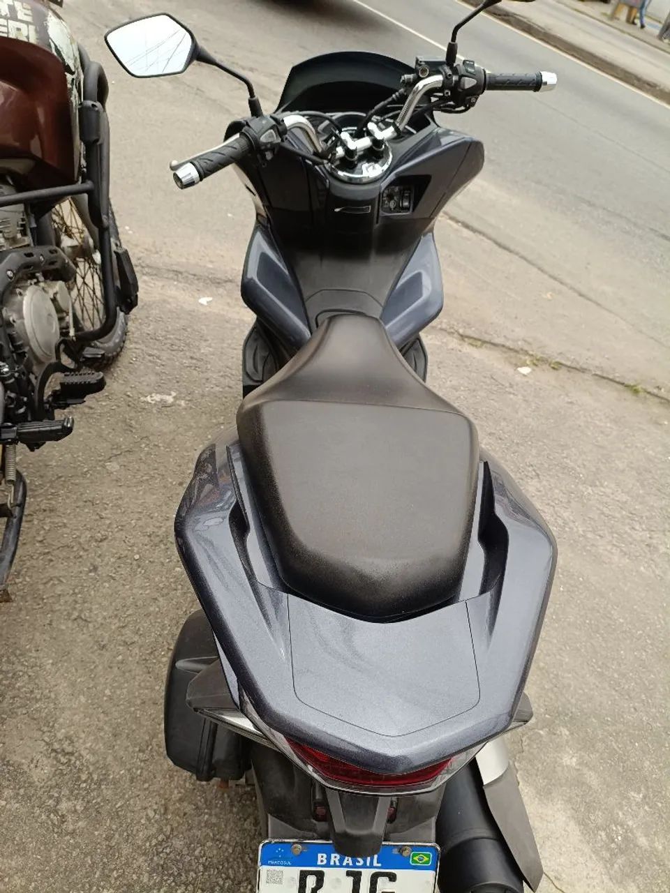 Vendo ou troco pcx - Foto 3